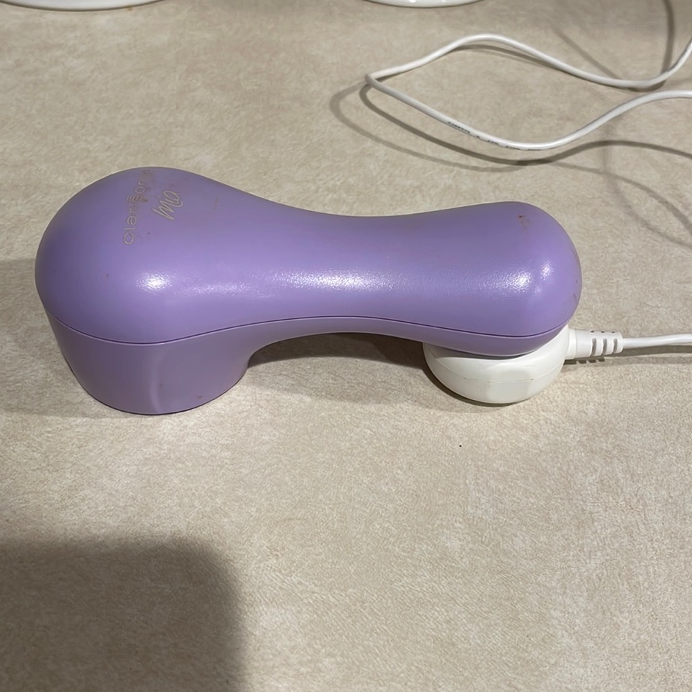 Used Clarisonic and charger. Still works great!